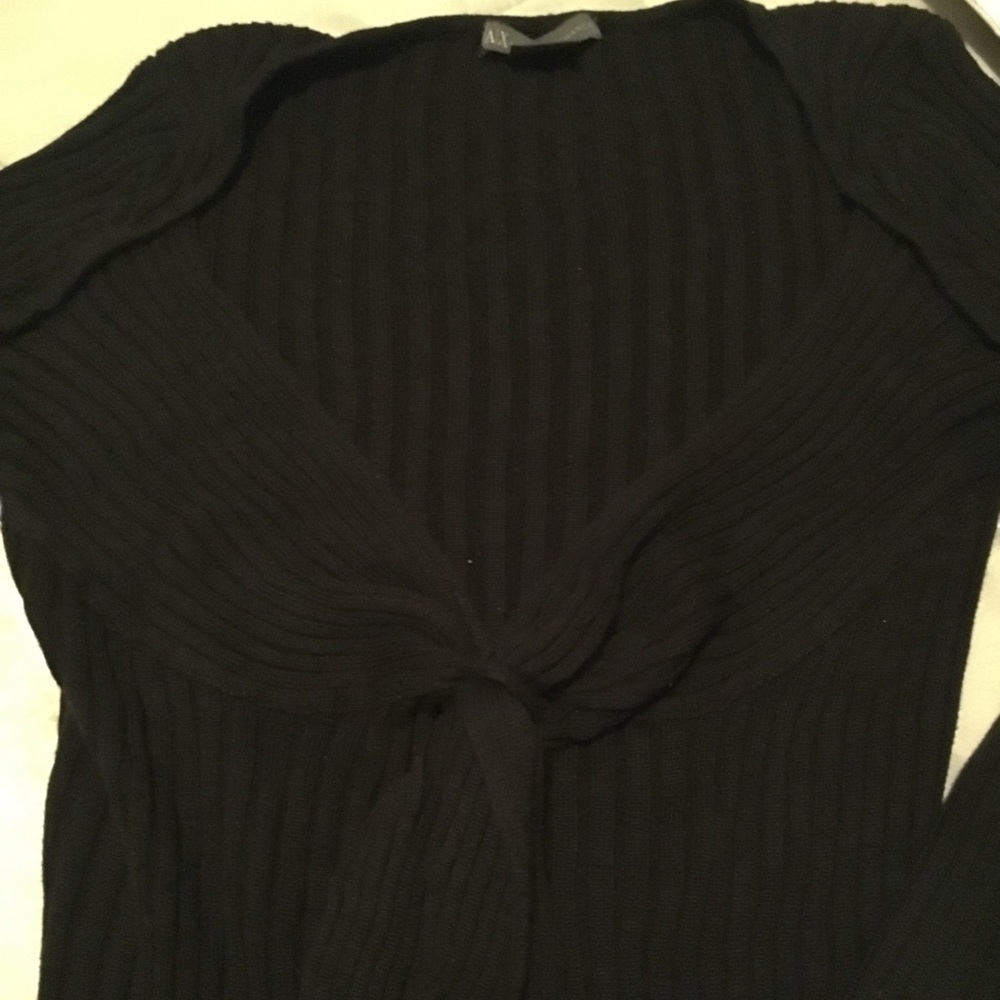 Low cut sweater - Picture 3 of 3